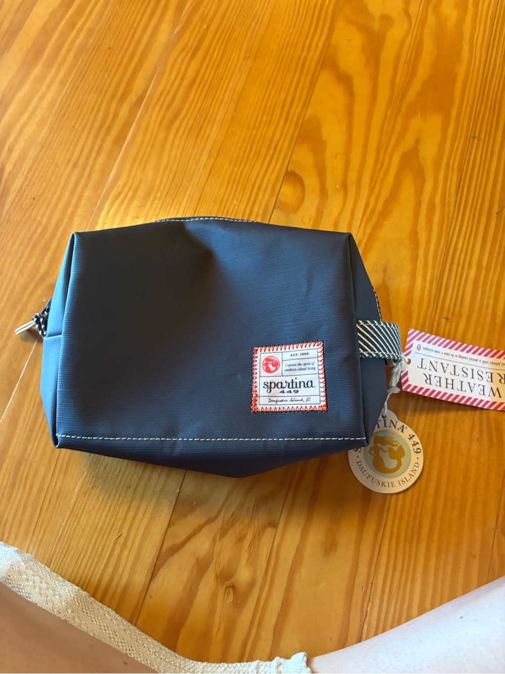 Spartina 449 Navy Toiletry Kit with Contrast Stitching